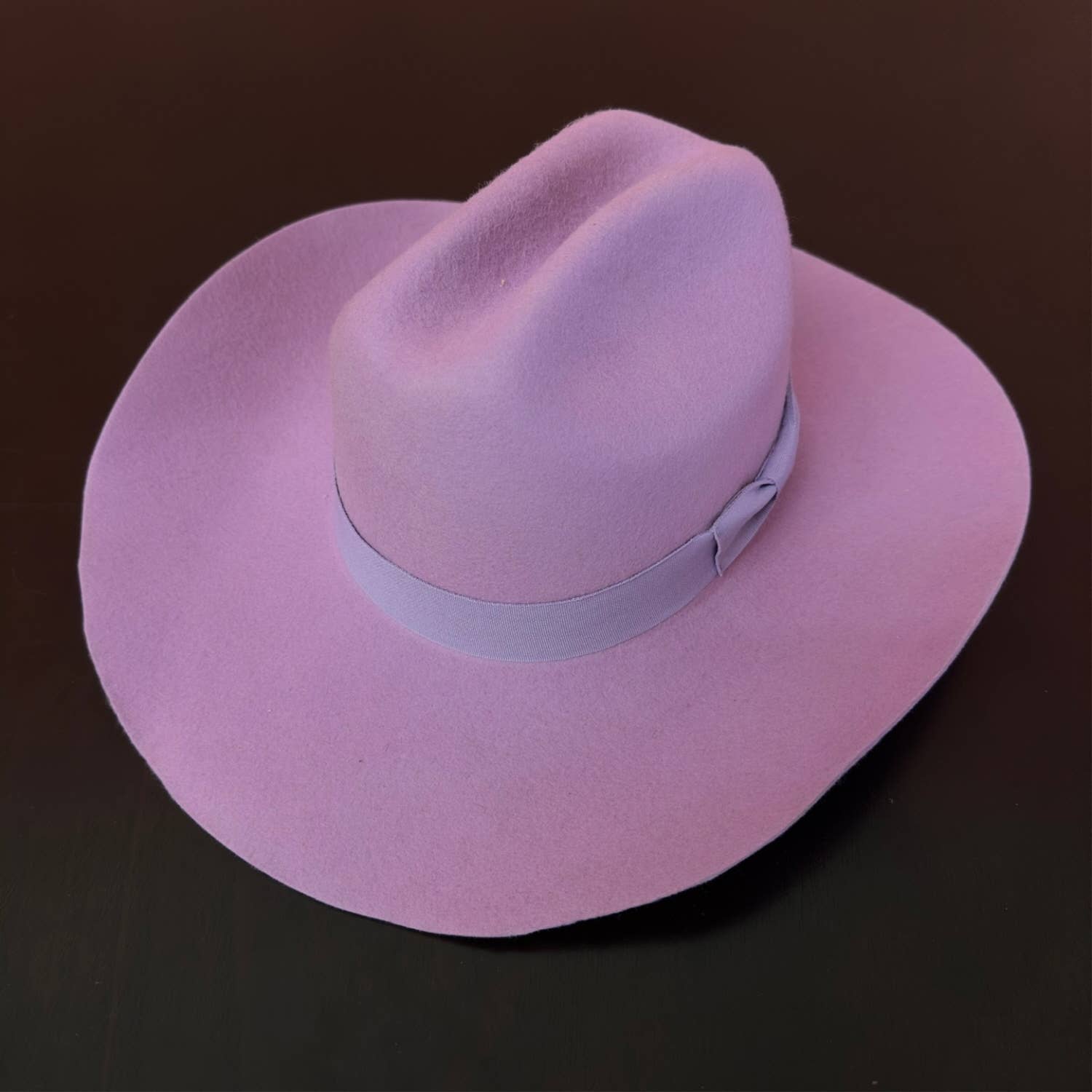 Queens INC – wholesale Cowboy Hat – Women’s –  Australian Wool Cattleman Cowboy Hat With Ribbon 
3