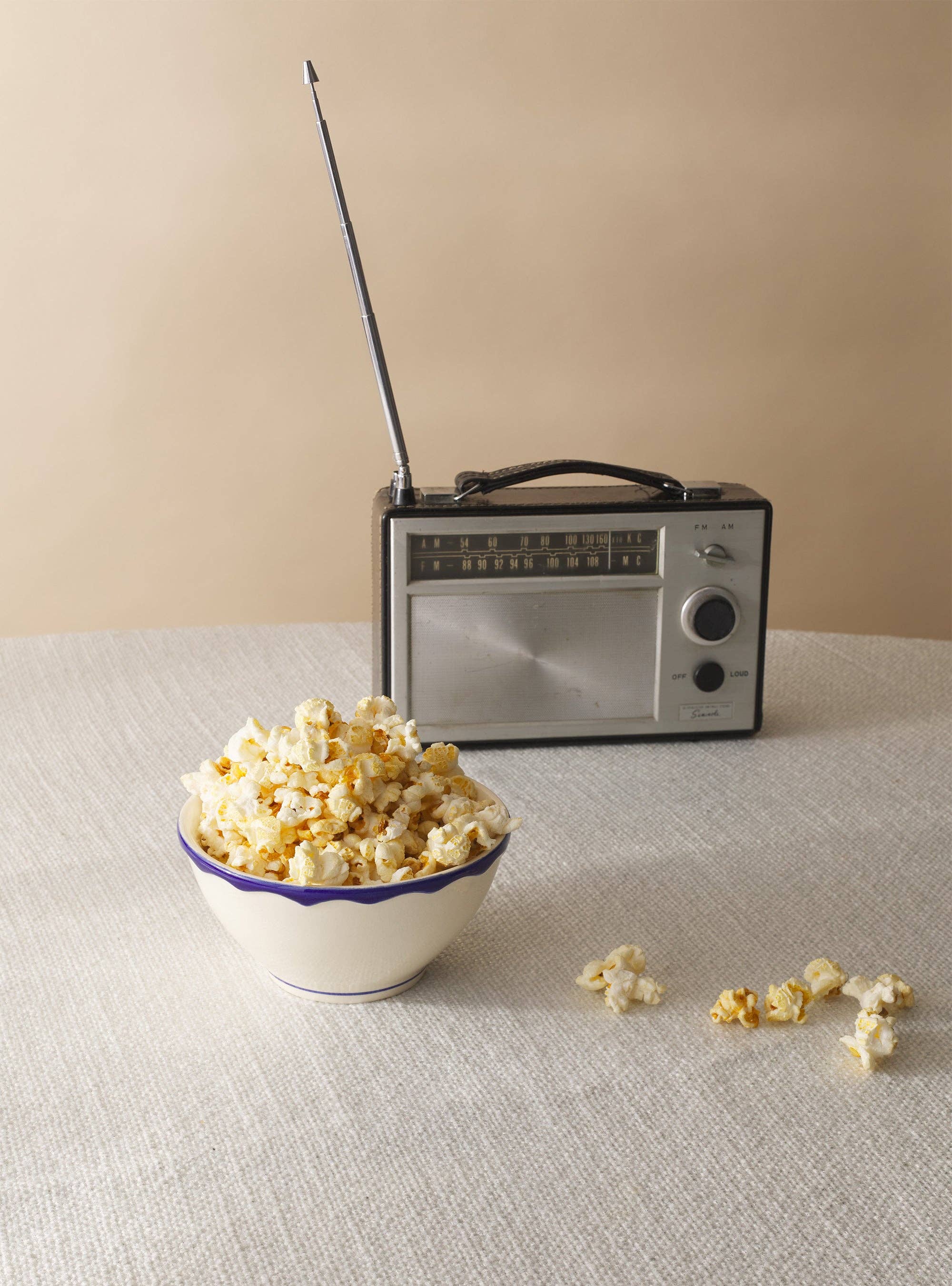 Maison Madison Home - Wholesale Bowl - Jane Hand-Painted Cereal Bowl 6"3