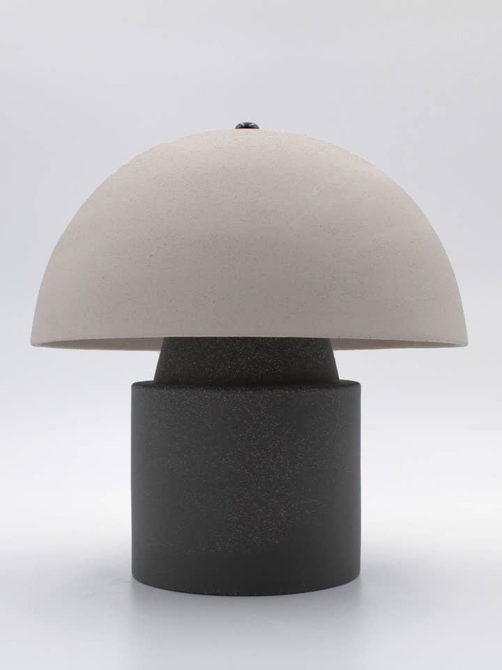 Black&white mushroom lamp for wholesale by Enoceramics