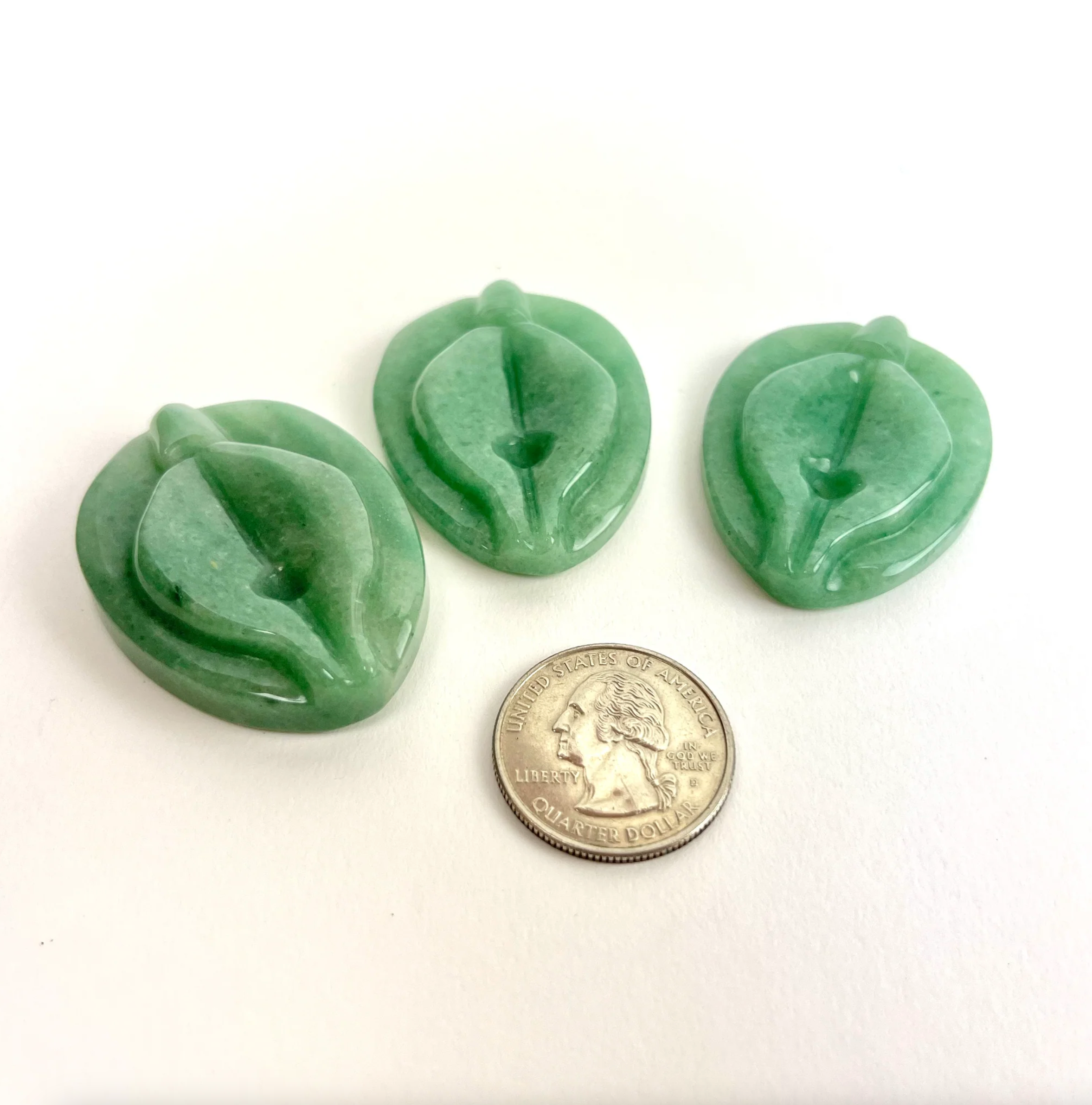 Pelham Grayson Rose - Wholesale Spiritual Stone/Crystal - Yoni Worrystone | 2" | Choose A Stone2