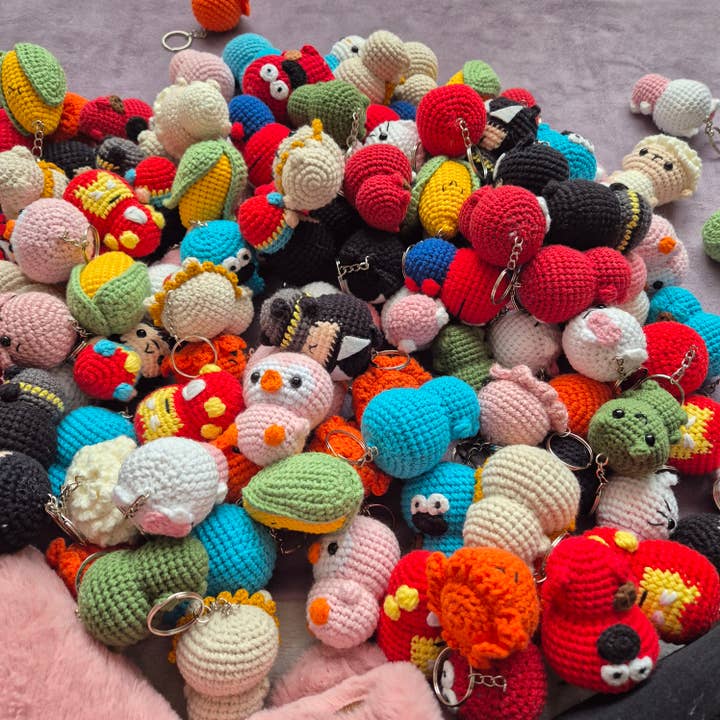 despinacrafting - Wholesale Keychain - Unisex - Crochet Finger-sized Amigurumi Keychain, Stuffed Toy