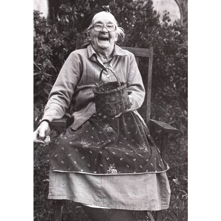 Vecchia Signora Felice, Anni '20 per la vendita all'ingrosso da parte di Retrospect Greeting Cards