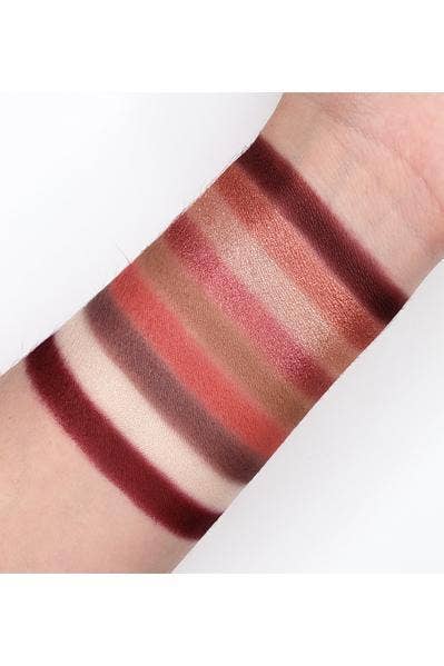 VIAI Beauty - Wholesale Eyeshadow Palette - CROWN BRUSH Café - GES141