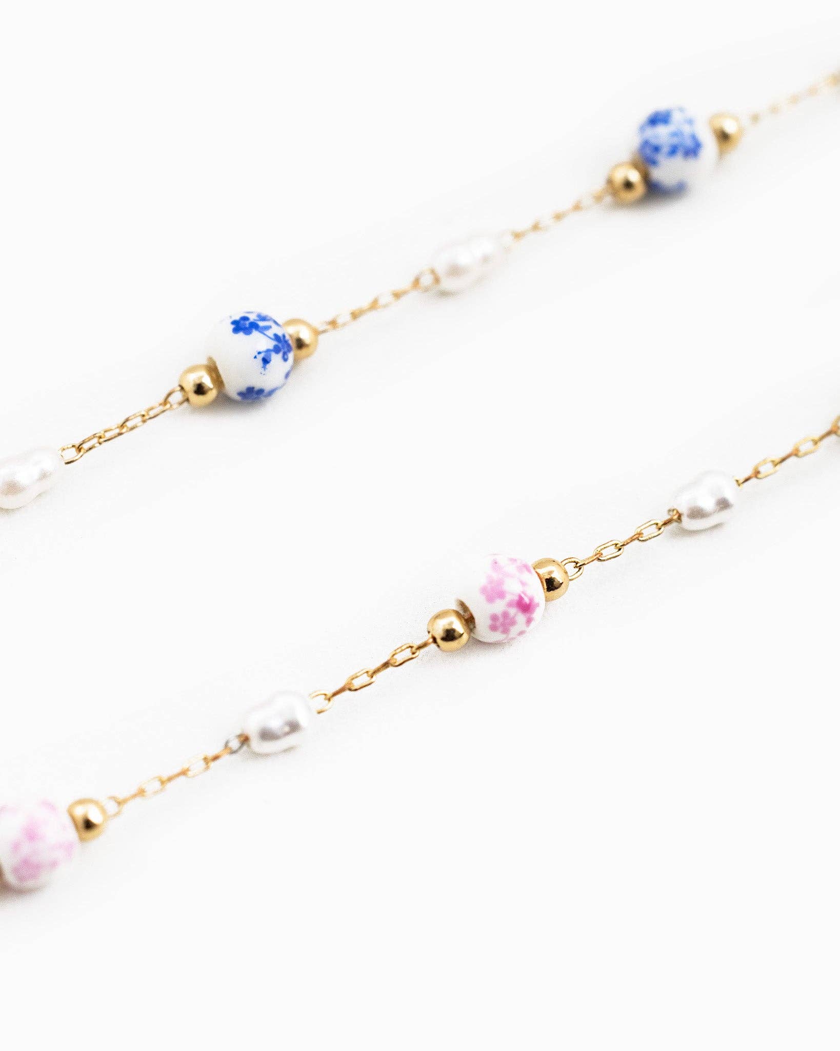 Sessori - Wholesale Beaded/Pearl Necklace - Ceramic Light Pink and Pearl Mix Bead Chain Necklace2