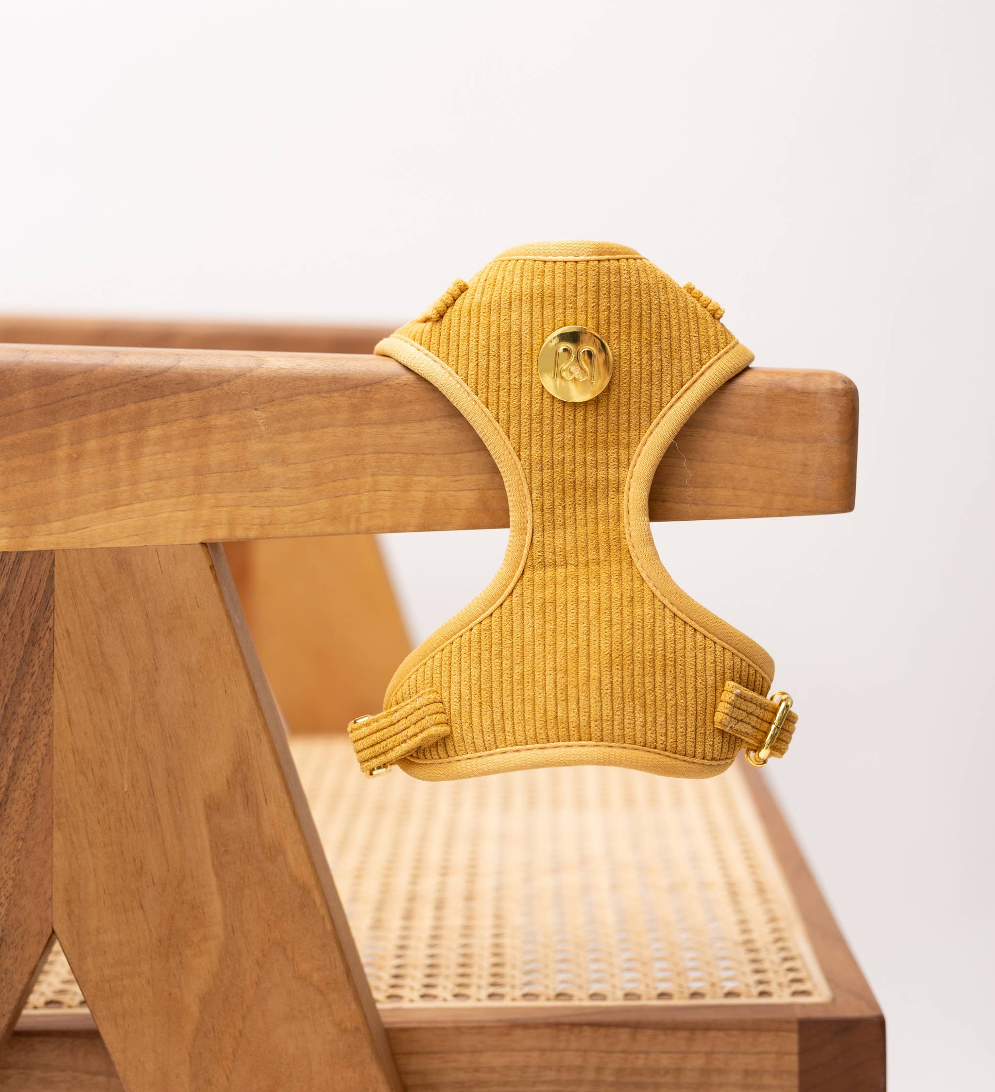 Moniandme – wholesale Pet harness – Dog – DOG SOFT HARNESS HONEY MUSTARD