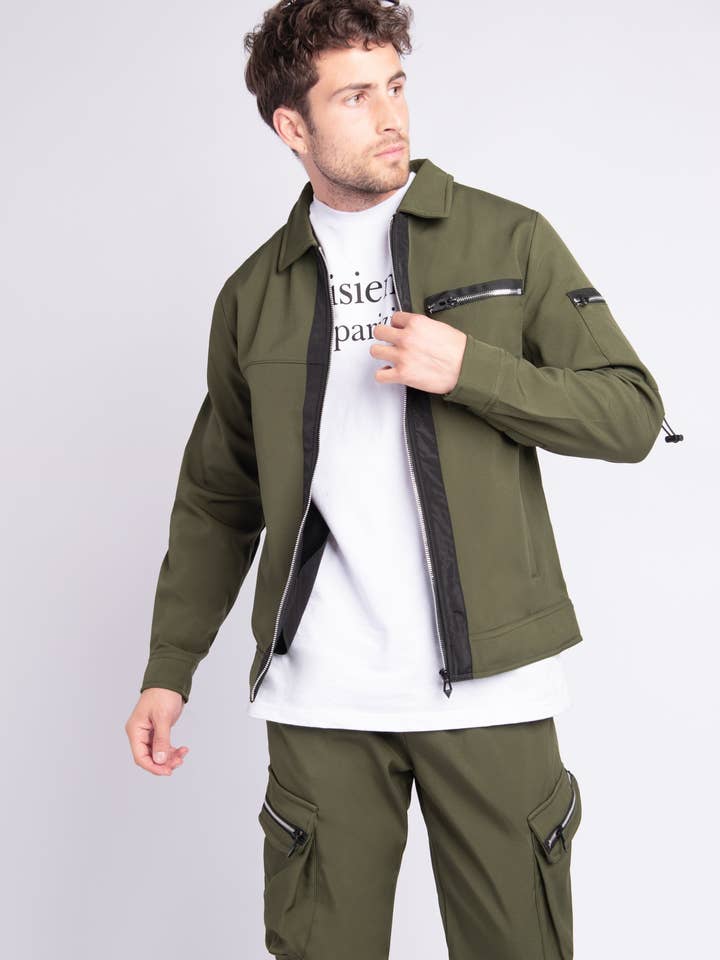 Giacca khaki con zip tinta unita per la vendita all'ingrosso da parte di AARHON