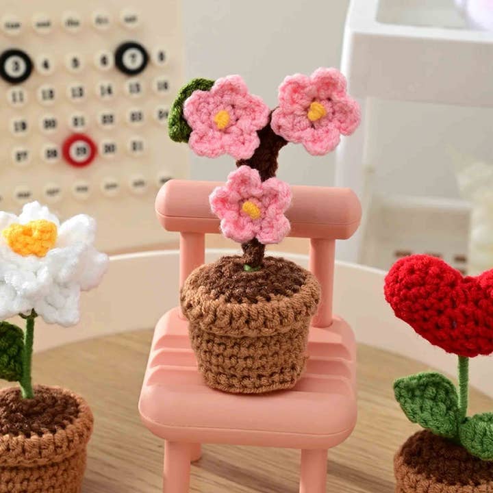 La Bella Monte - Wholesale Decorative tabletop object - HandKnitted Rose Sunflower For Home Décor4