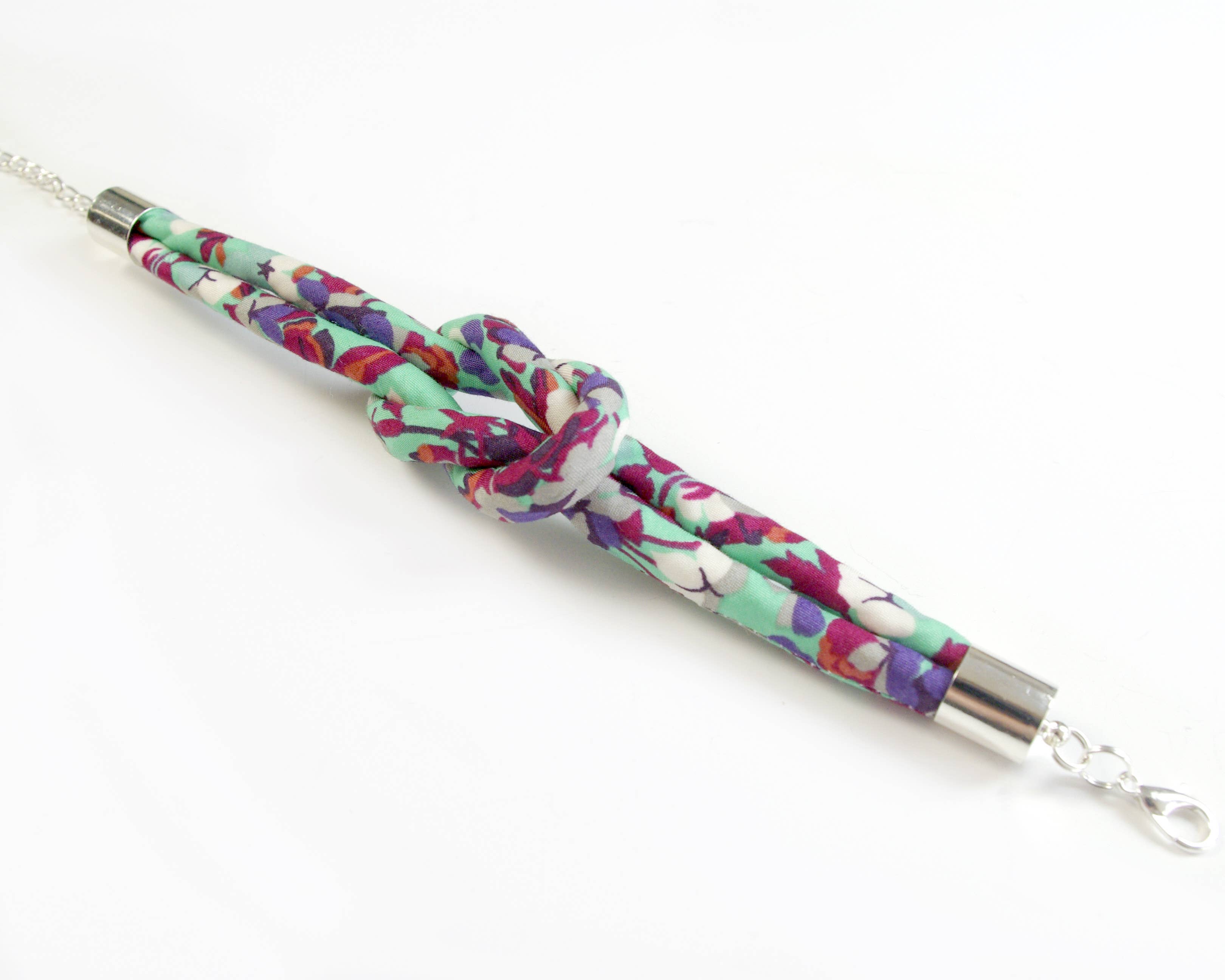 Bunny Bosworth – wholesale Woven/braided bracelet – Reef Knot Liberty Fabric Bracelet - Hot House Blooms4