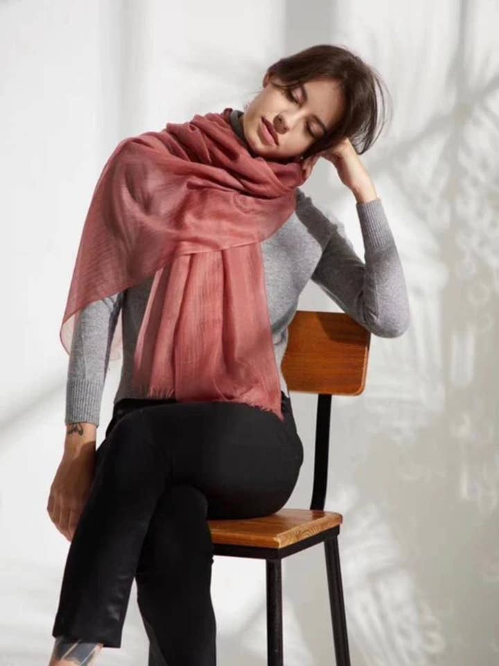 Rana pour la vente par James Paul Cheung