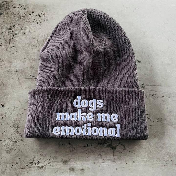 The Silver Spider - Vente Bonnet – femme - Bonnet en tricot Dogs Make Me Emotional Fabriqué en Amérique