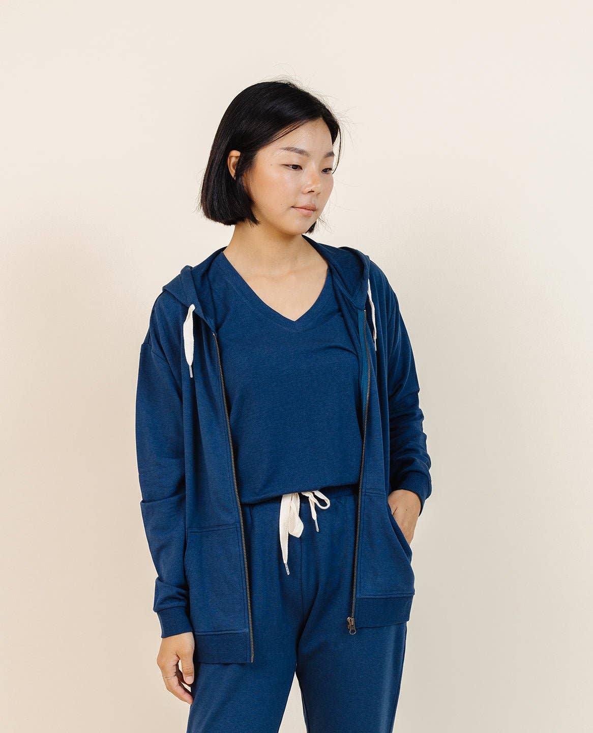 Lark - Wholesale Hoodie - Women's - Women's Zip Hoodie in Space2