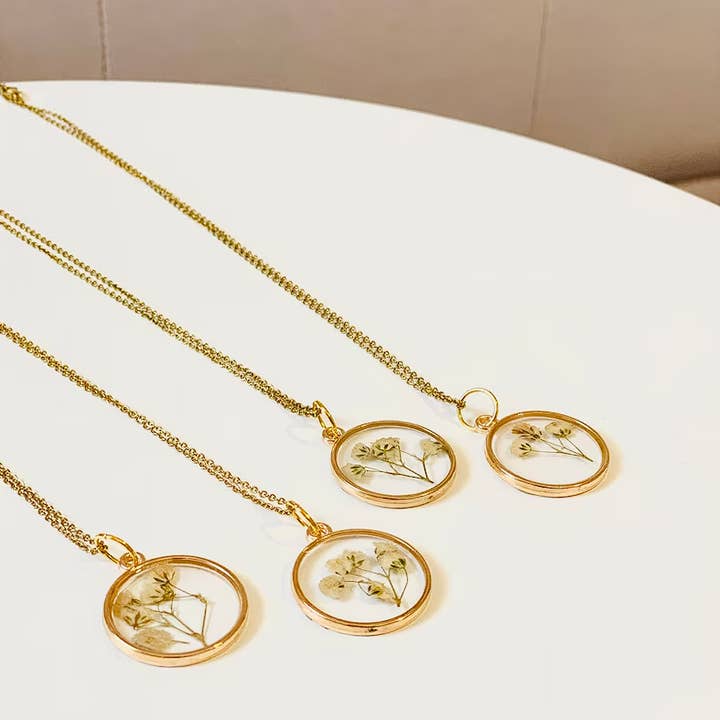 Pressed Flower Resin Necklace – Handmade Gold Pendant for wholesale by Spring Resin Studio