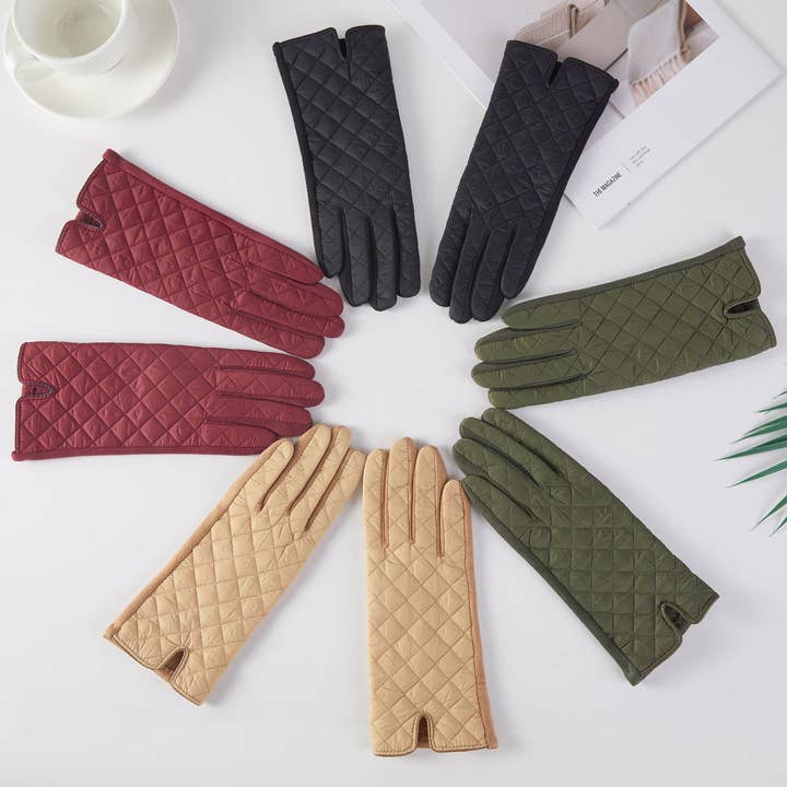 Hana - Wholesale Gloves - Women's - Quilted Diamond Pattern Center Opening  Gloves1