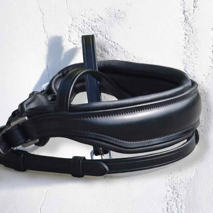 Dressage noseband - Italian leather for wholesale by EPONIA EQUESTRIAN LIFESTYLE