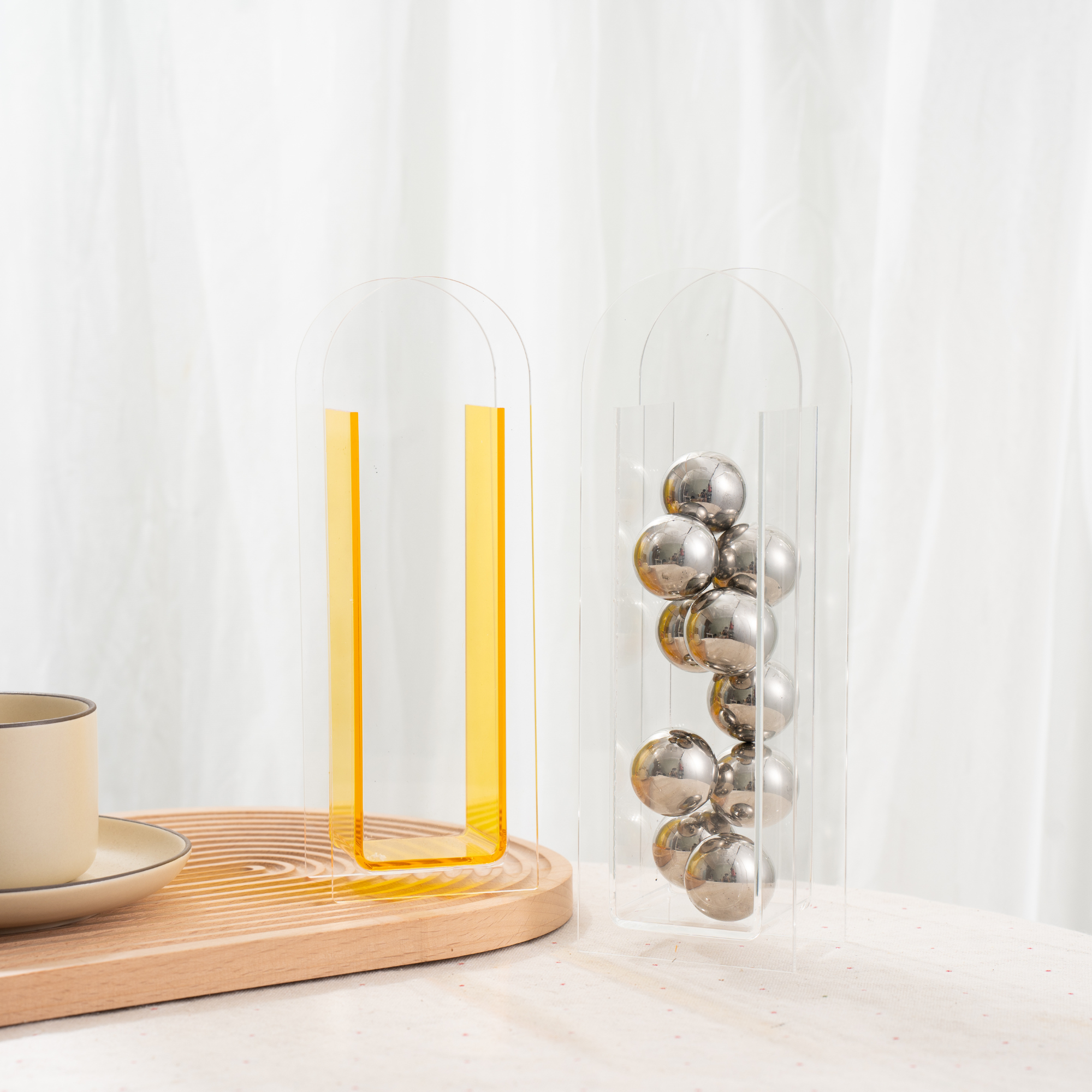 huemabe (All Import Duties Covered) - Wholesale Vase - Modern Minimalist Transparent Acrylic Flower Vase4