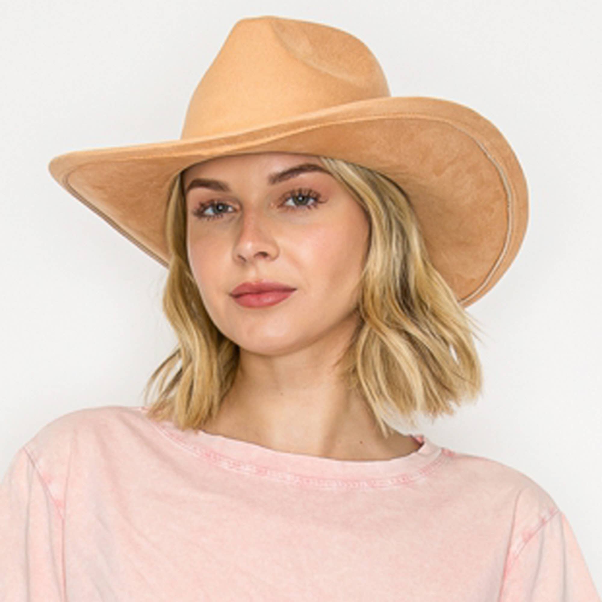 Queens INC – wholesale Cowboy Hat – Women’s – Best seller !!  Fashion Vegan suede  cowboy hat 35