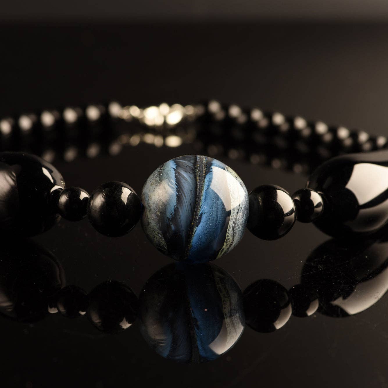 Mazzega Art & Design - Wholesale Beaded/Pearl Necklace - Desdemona Necklace in Murano Glass: Luxurious jewel with a colored submerged central pearl and large black blown pearls. Length approximately 47 cm.8