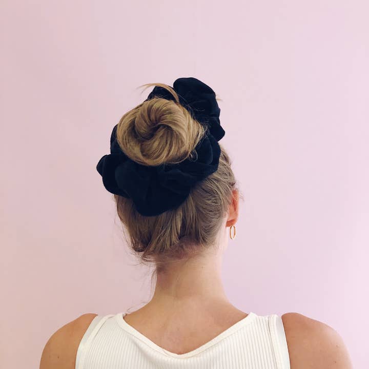 emc - Wholesale Scrunchie - Women’s - Handmade Velvet Scrunchie XXL