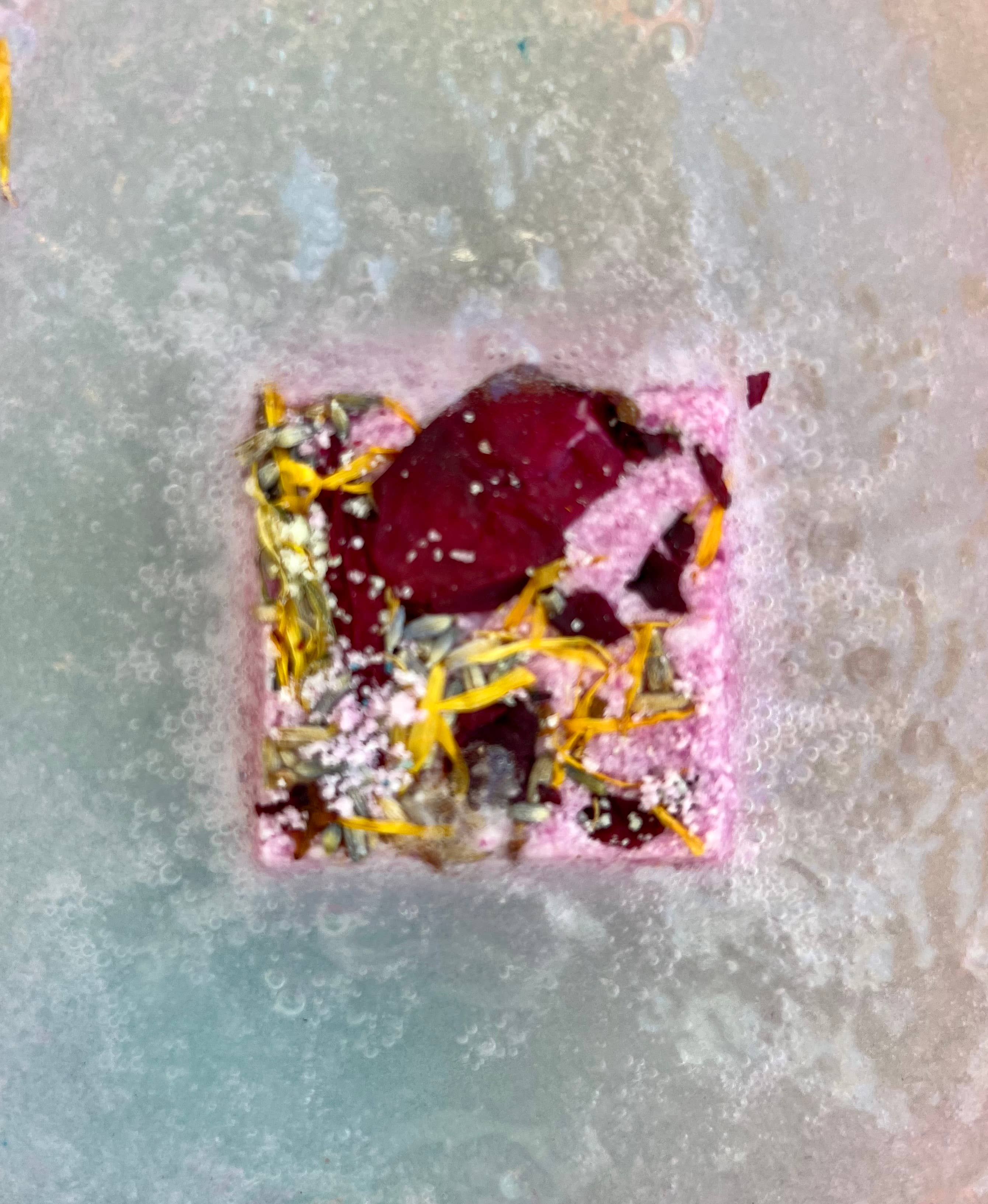 Villa Bain - Wholesale Bath Bomb/Fizz - Luxe Bath Cube -Lavender2