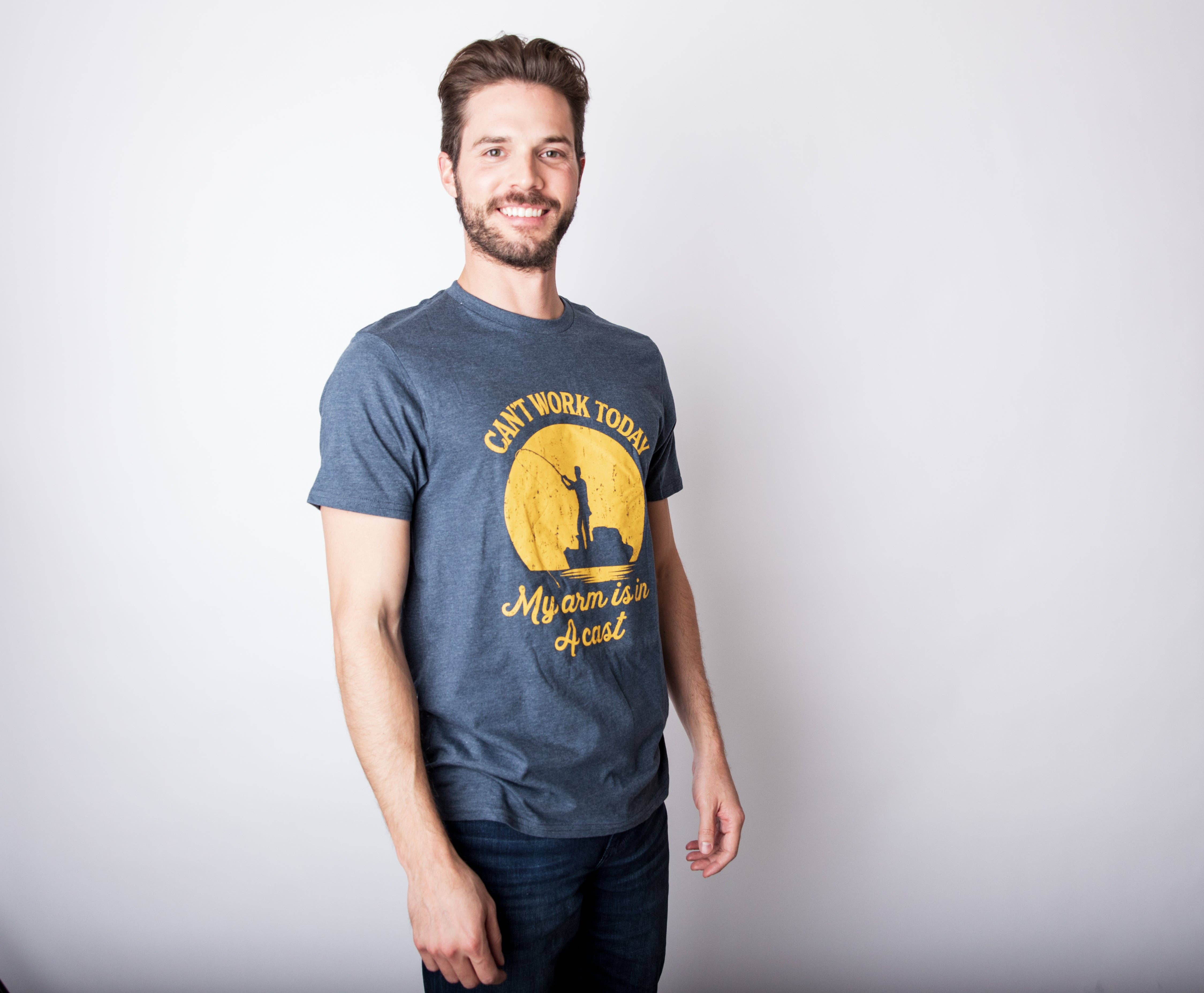 Bleu marine chiné Can't Work Today My Arm Is In A Casting Graphic Tee Fishing en vente sur Faire1