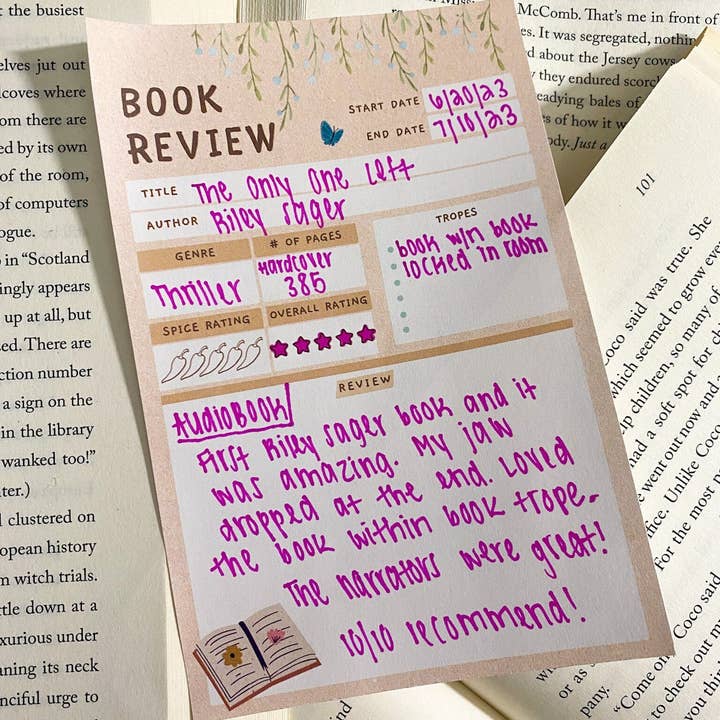Savvy Book Collective - Wholesale Notepad - Book Review Notepad, 50 Pages, Nonadhesive