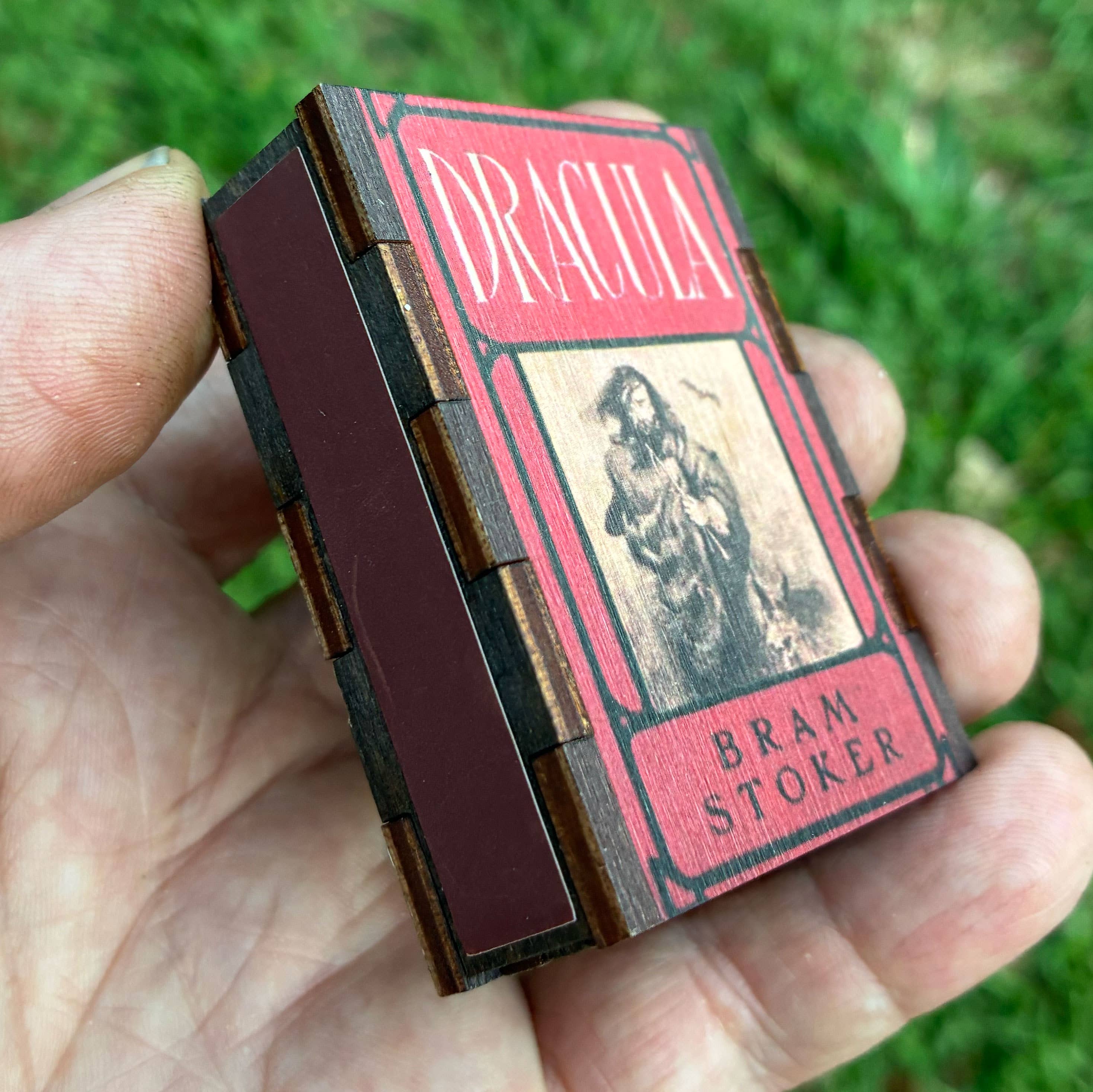 Most Amazing - Vente Allumettes - Allumettes • Boîtes d'allumettes en bois Dracula de Bram Stoker2