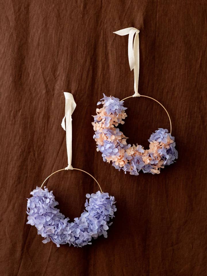 Konservierter Hortensienkranz für den Großhandel von &Friends