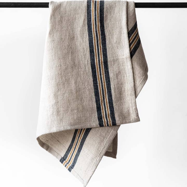 Astrid kitchen towel and other Purchase Wholesale damenbekleidung einzelhandler. Free Returns & Net 60 Terms on Faire trending on Faire.