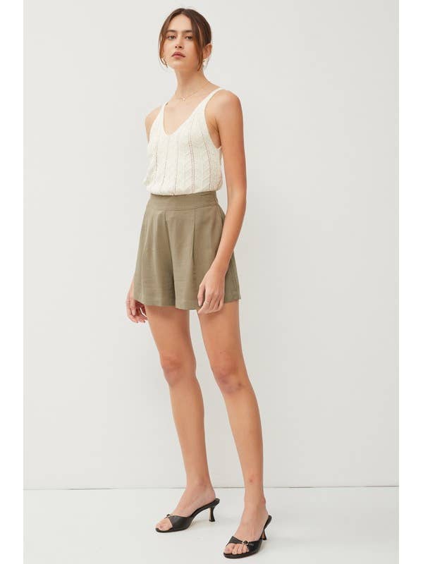 HOHE TAILLE, ELASTISCHER BUND, PLISSIERTE SHORTS für den Großhandel von MintChoco