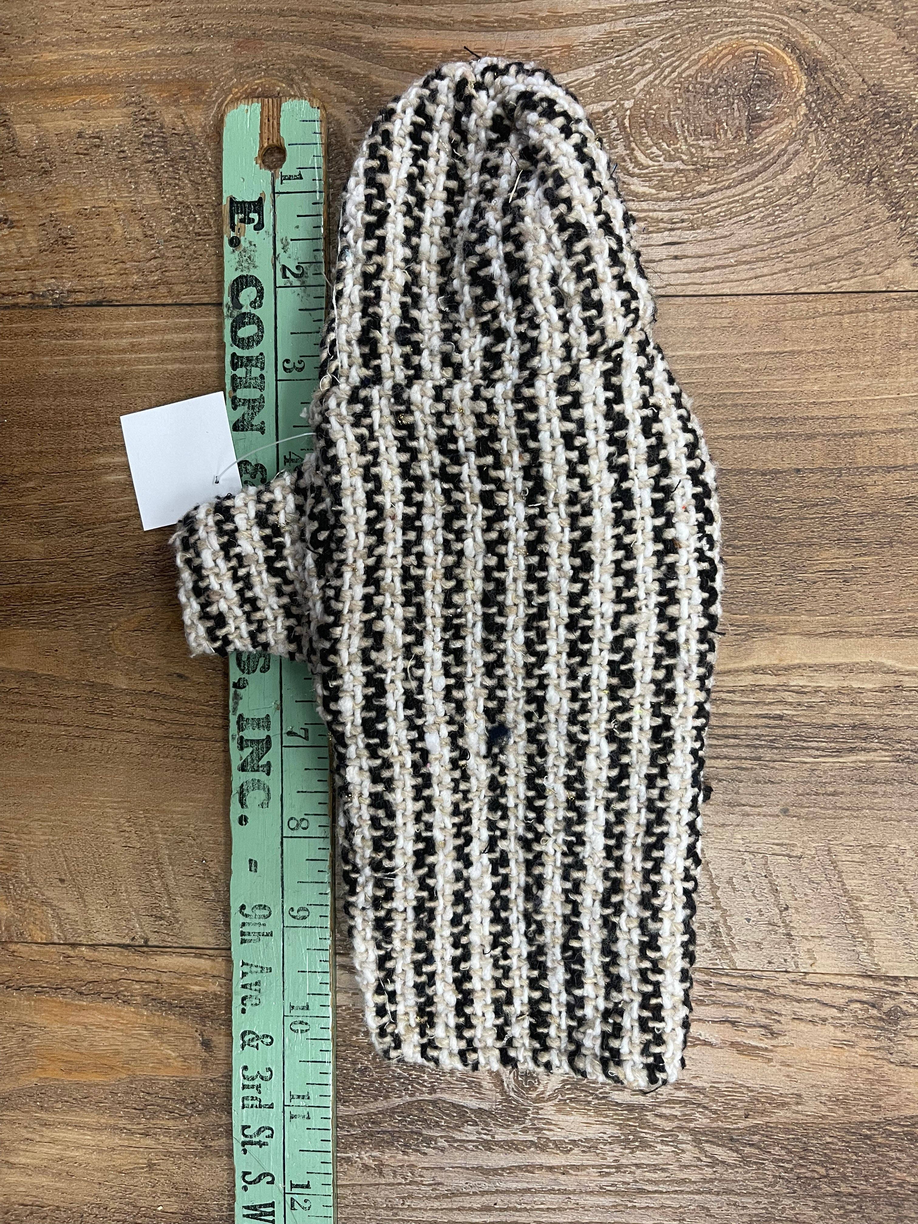 Cielito Lindo - Wholesale Pet Poncho - Dog - Dog Poncho1