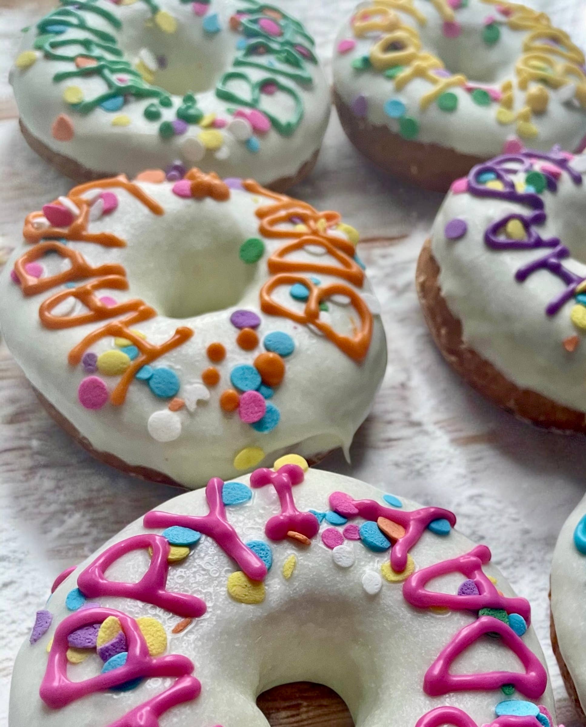 YumYum4DOGS - Wholesale Pet Treats - Dog - Happy BDAY birthday donut dog treats1