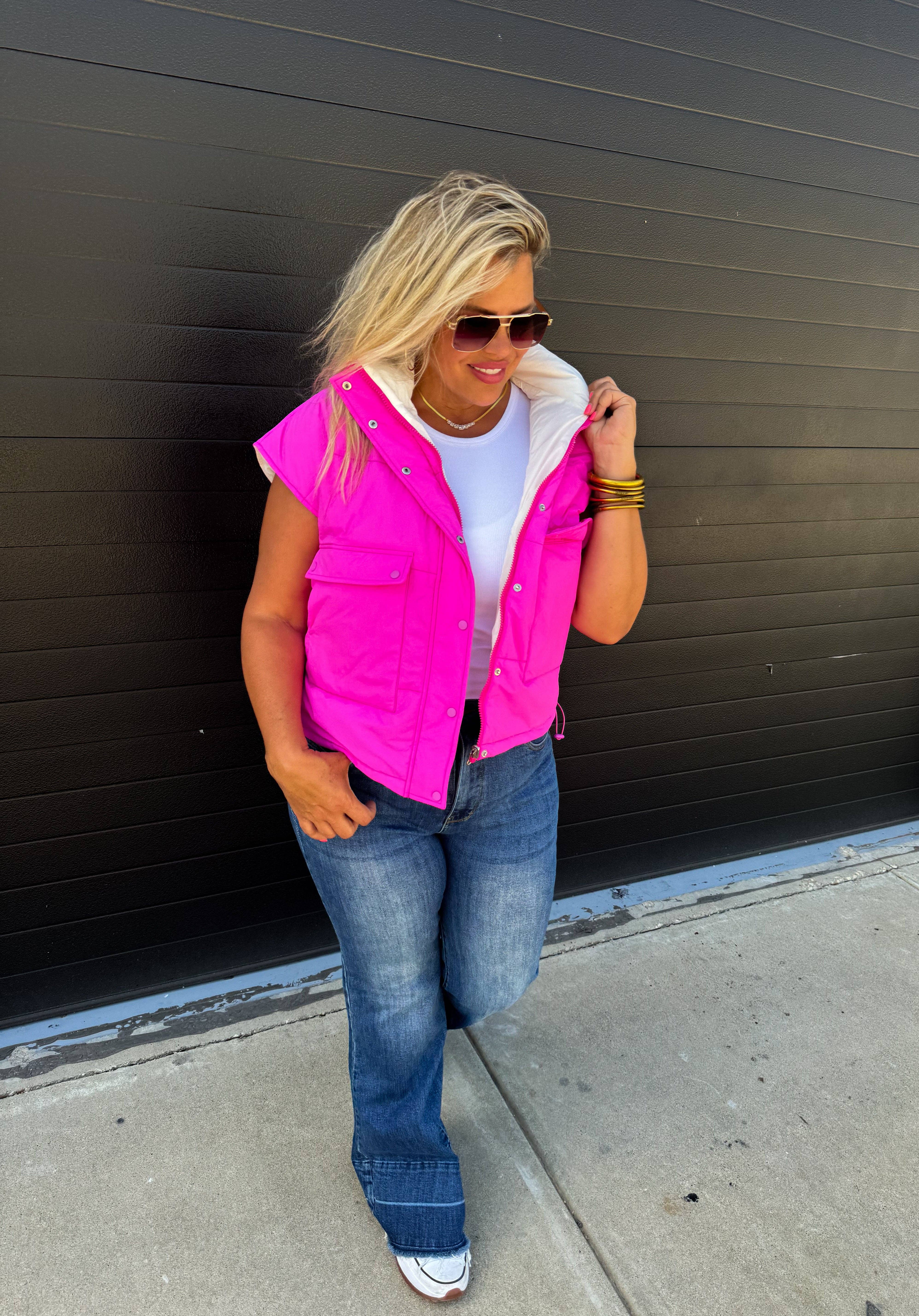 BLAKELEY - Wholesale Outerwear Vest - Women's - MADDOX REVERSIBLE PUFFER VEST23