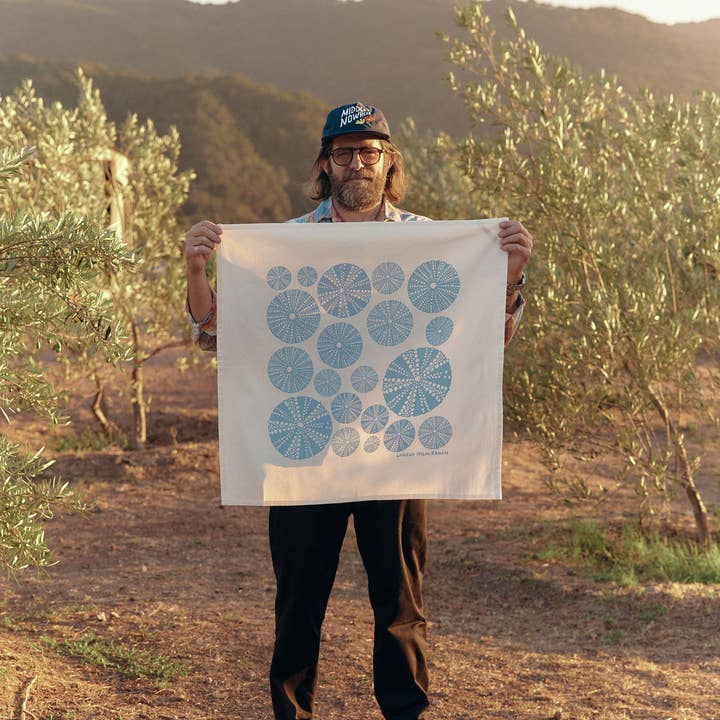 Lonely Palm Ranch - Wholesale Tea Towel - Sky Blue Seashell 28" Tea Towel - Silkscreened 100% Cotton