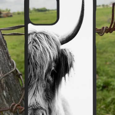 Cover per iPhone Highland Cow per la vendita all'ingrosso da parte di Texas Petunias Boutique