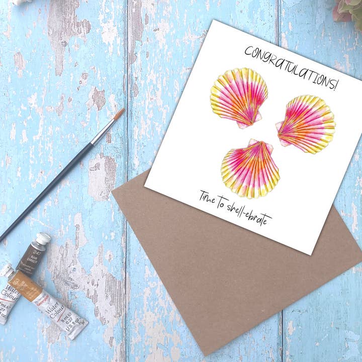 « Félicitations ! Carte « Sea Shell » Time to Shell-Ebrate pour la vente par Utterly Conkers
