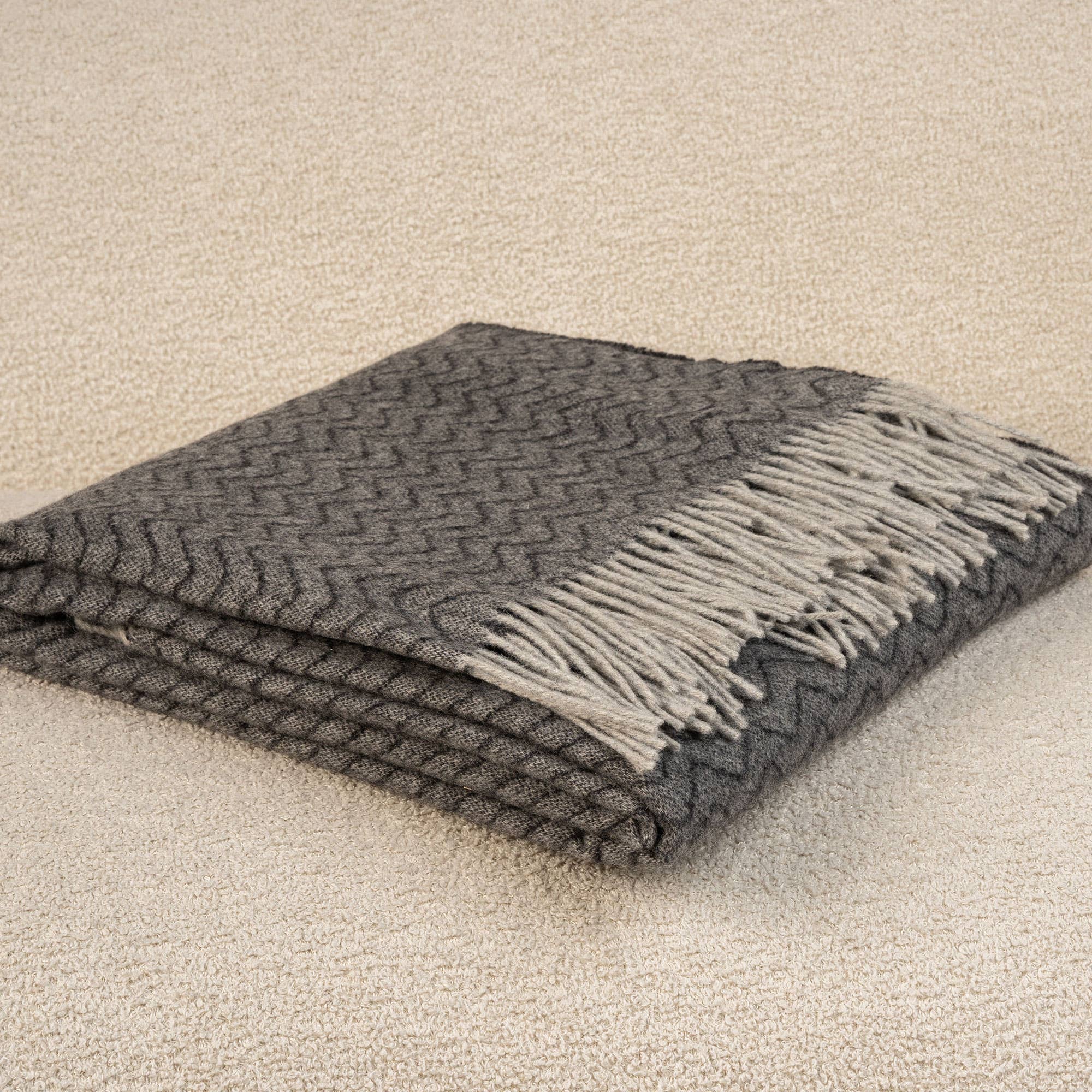 Grigio Coperta Verona in cashmere e lana Merino in vendita all'ingrosso su Faire2