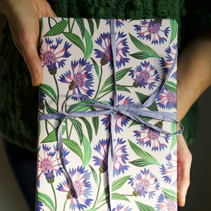 Brie Harrison Ltd – wholesale Flat wrap – Cornflower Gift Wrap 1