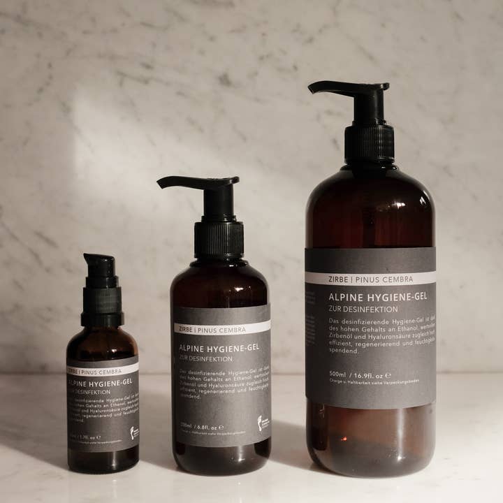 H&R HandelsgmbH - Zirbenlüfter® - Wholesale Hand Sanitizer - ALPINE HYGIENE GEL | nourishing hand disinfection | 500 ml1
