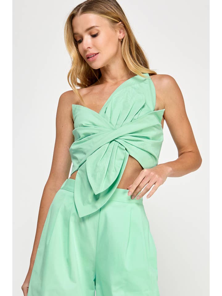 Strut & Bolt - Wholesale Shirt - Women's - One-Shoulder Knotted Flower Bow Crop Top27