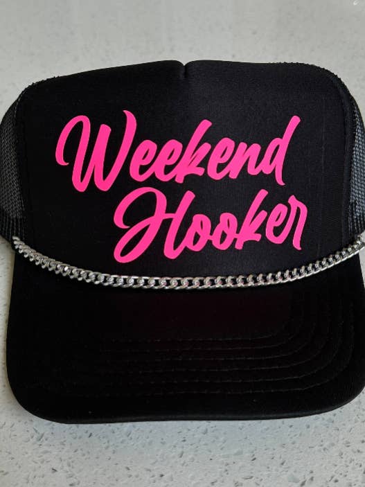 Weekend Hooker Truckerhatt för wholesale av Very Cherry