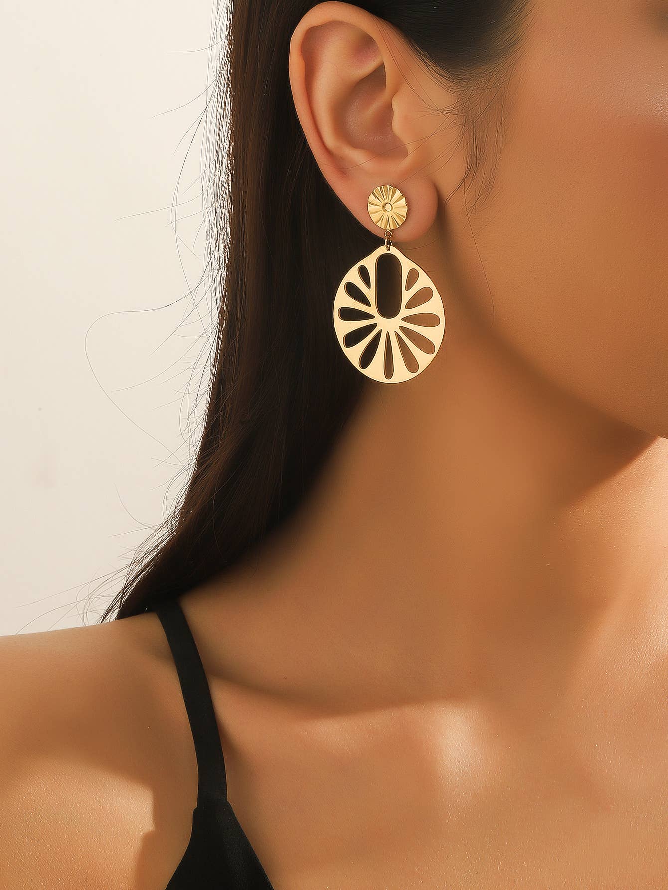 Blossom bijoux - Wholesale Dangle Earrings - 24BOA106 Stainless Steel Stud Earrings