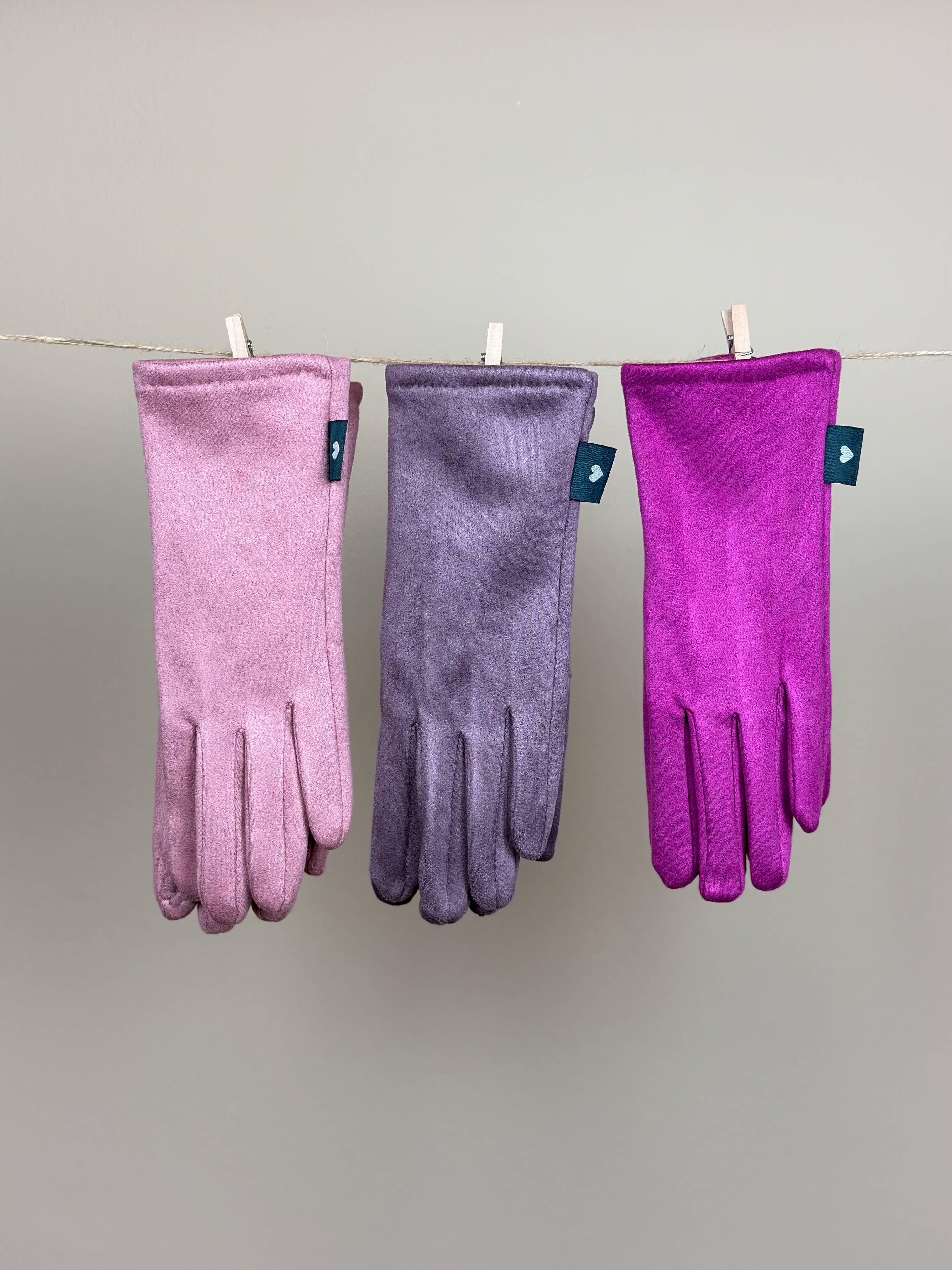 Herzilein-Wien GmbH - Wholesale Gloves - Women's - Handschuhe Velours4
