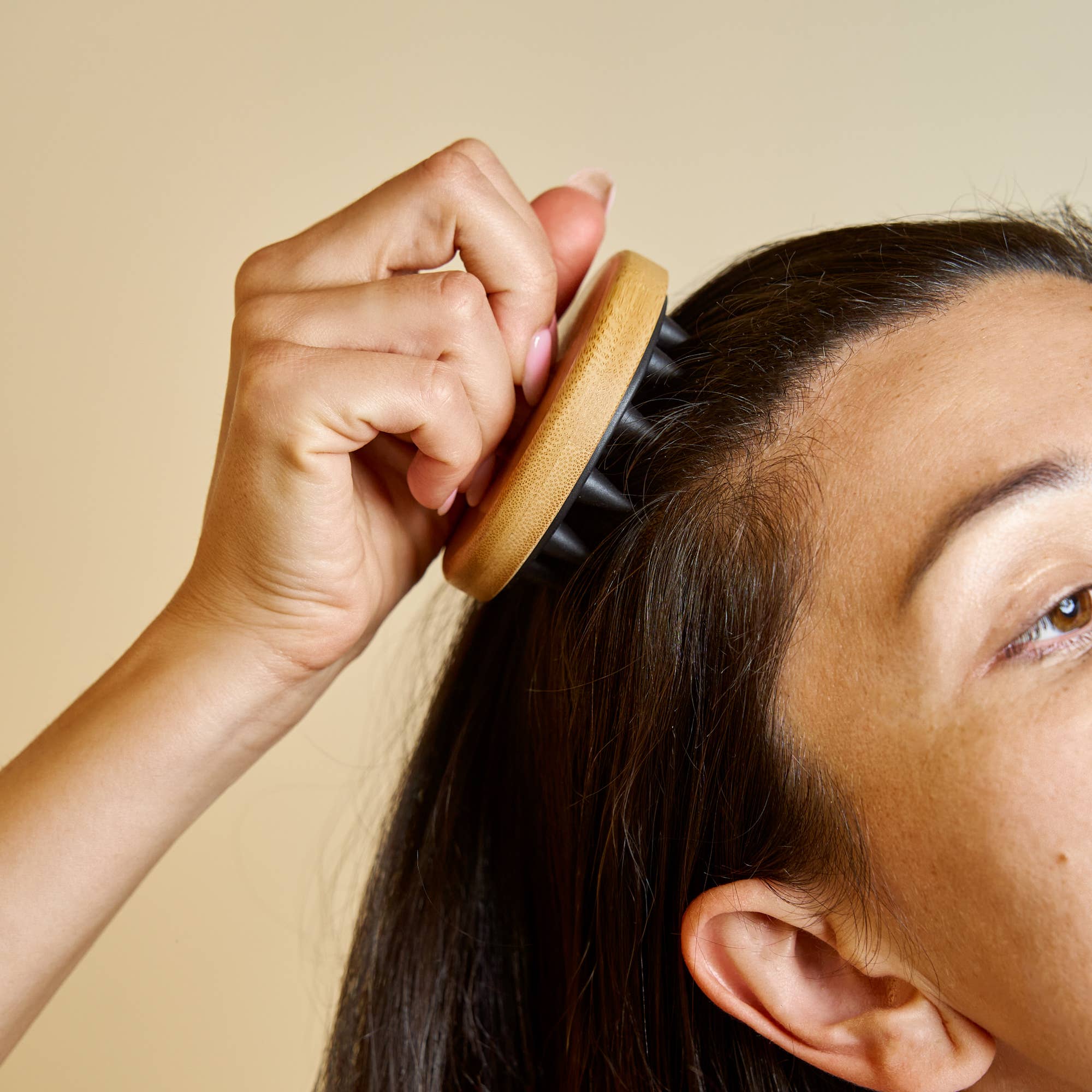 Bamboo Switch - Wholesale Body massager - Bamboo and Silicone Scalp and Body Massager| Gift Bestseller3