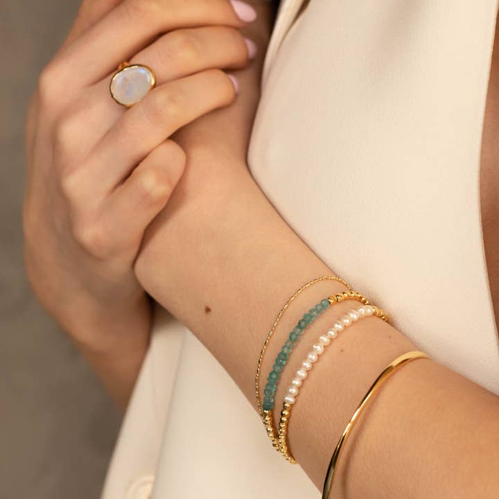 HASSEL TURKOS & GULDARMBAND för wholesale av Emma By Jane