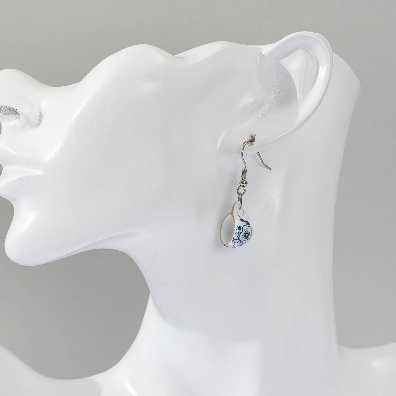 Tourtiwi - Wholesale Dangle Earrings - Charming Porcelain Style Teacup & Saucer Earrings14