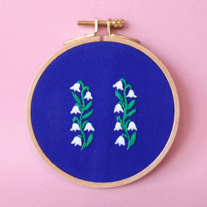Kit de broderie Muguet | By Camille Cauvez pour la vente par Mellow