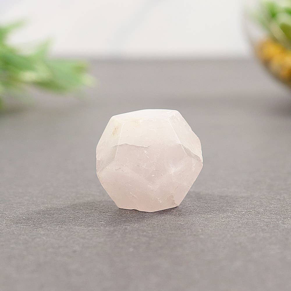 Natures Artifacts Inc – Engroshandel Spirituelle sten og krystaller – Platoniske Solids Mini - Rose Quartz | Rose Quartz Crystal1