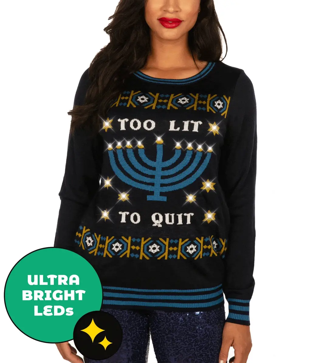Pull à LED "Too Lit to Quit" - Pull de Hanoucca drôle pour femme pour la vente par Tipsy Elves