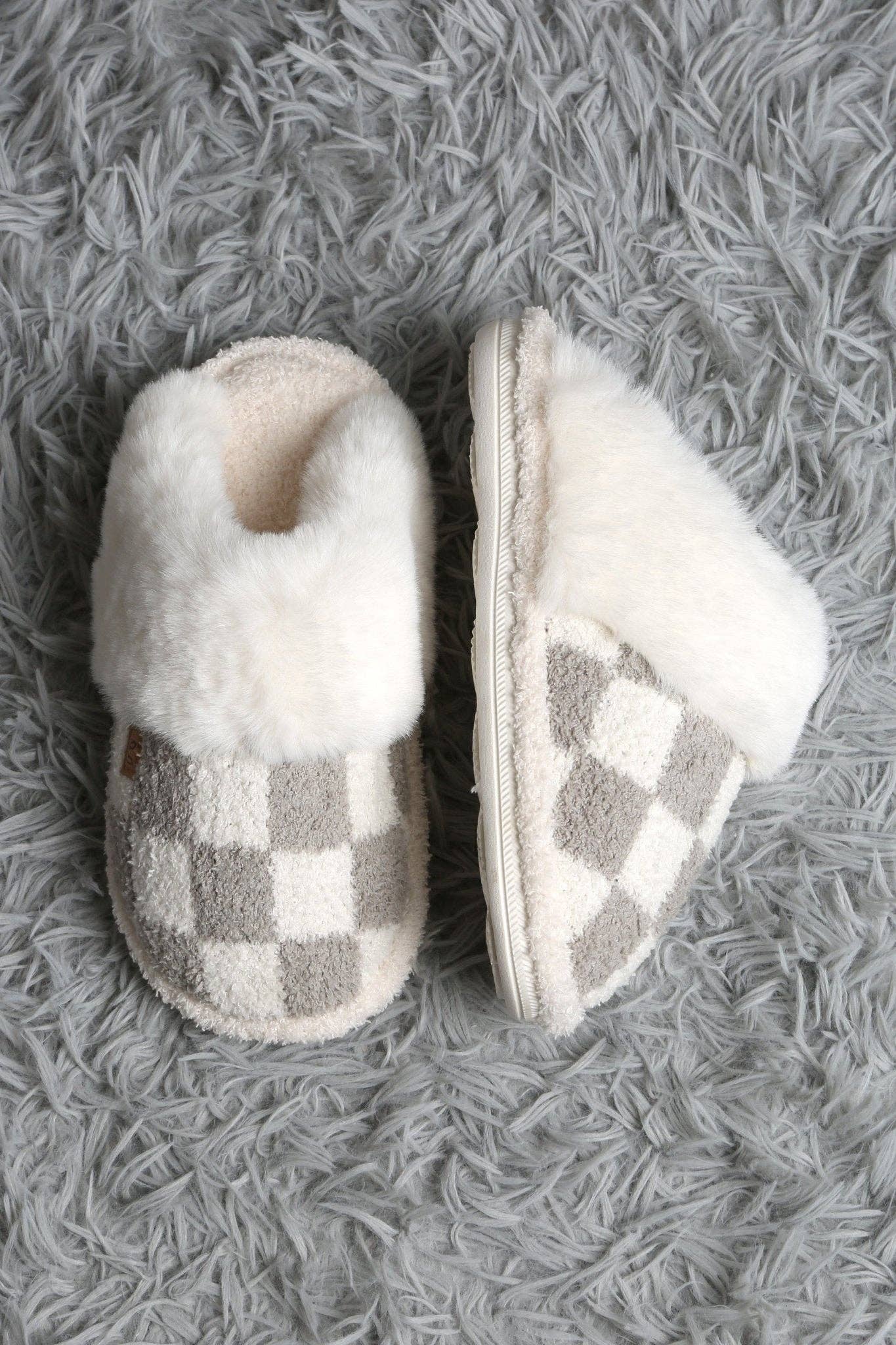 MiMi Wholesale - Wholesale Slippers - Women's - JCL6126 Super Lux Checker Faux Fur Cuff Slippers13