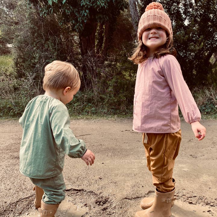 LITTLE MUD CO. - Wholesale T-Shirt - Kids - messy smock - blossom